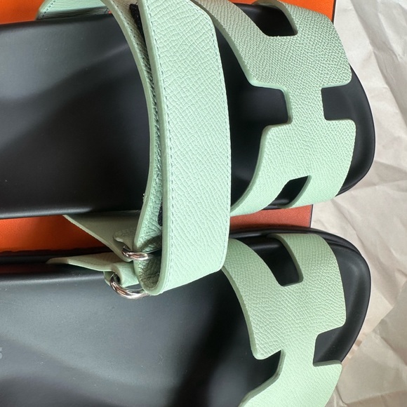 Hermes Authentic brand new Chypre Epsom Women’s Sandals 37 Vert Jade (6C) - Picture 5 of 13